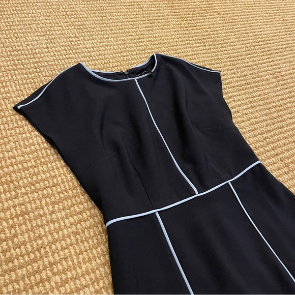 Maggy London Navy Blue Knee Length Shift Dress Contrast Piping 6 - Picture 3 of 7